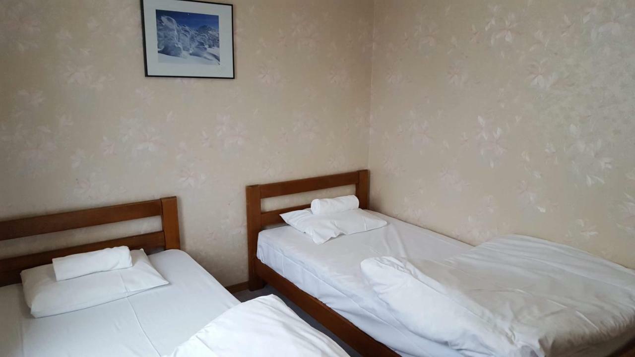 Absolute Niseko Lodge Ōmagari Exteriör bild